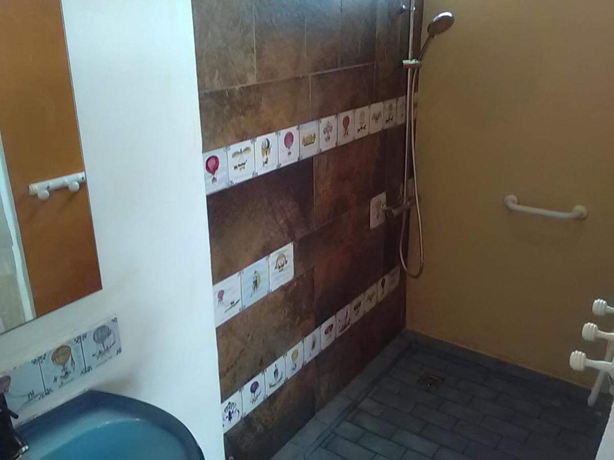 Vila "Terevaa" 4 Fare Exteriér fotografie