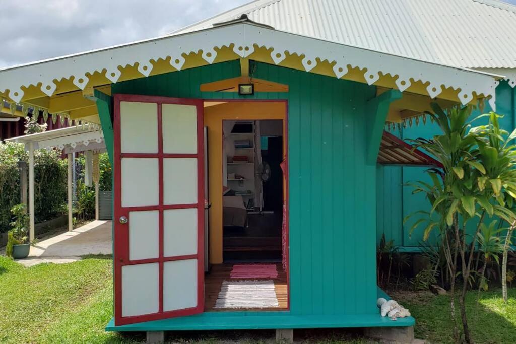 Vila "Terevaa" 4 Fare Exteriér fotografie