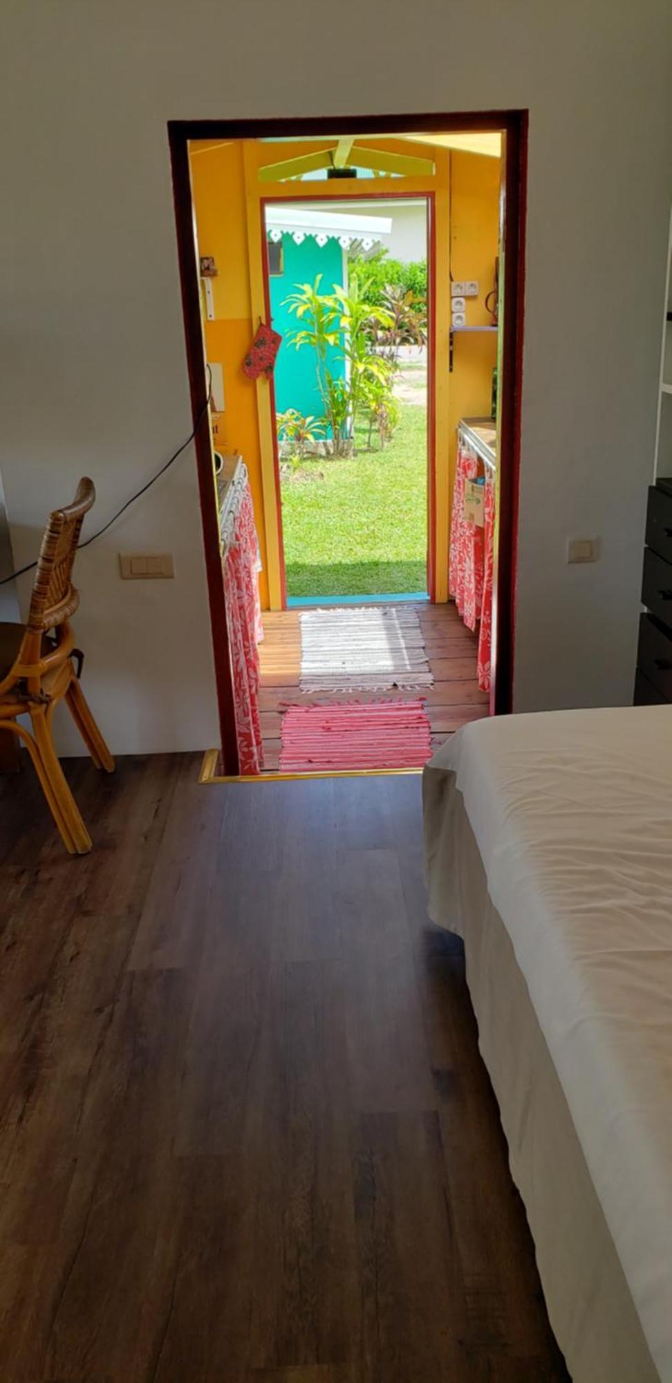 Vila "Terevaa" 4 Fare Exteriér fotografie
